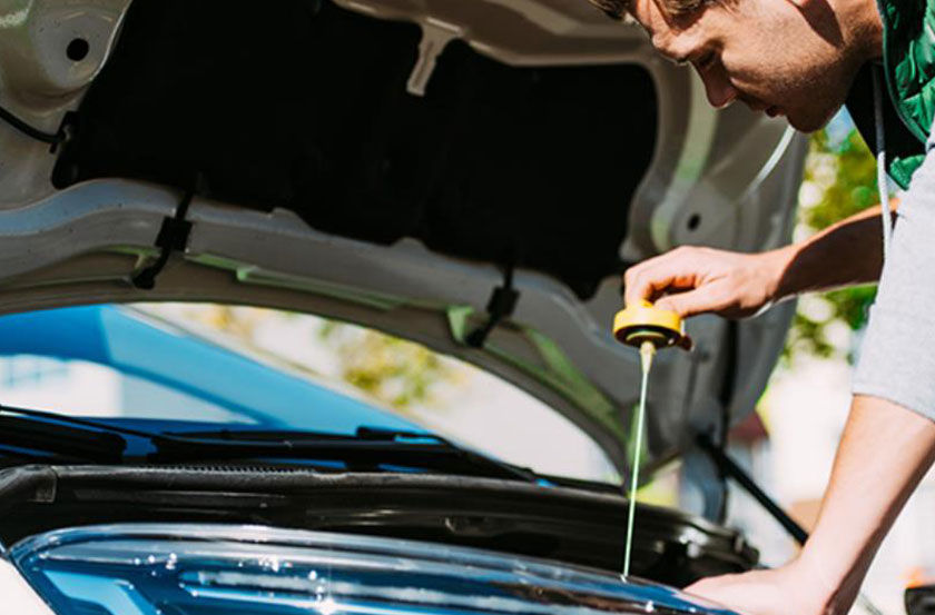 低油壓：原因，癥狀與解決方案